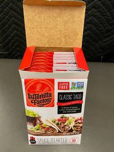 lot 190 image: La Tortilla Factory Classic Taco Sauce Starter 8-Pack, Gluten-Free, Best by 51624