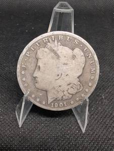 lot 25 image: Morgan Silver Dollar 1901 - United States One Dollar Coin