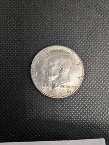 lot 47 image: 1964 Kennedy Half Dollar - 90% Silver - Circulated
