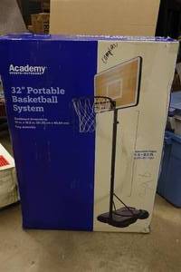 lot 1T image: Academy Sports Outdoors 32 Portable Basketball System