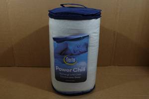 lot 150 image: Serta Power Chill Comforter - Queen