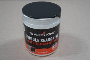 lot 24 image: Blackstone Griddle Seasoning & Cast Iron Conditioner