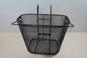 lot 29 image: Wire Mesh Bike Basket