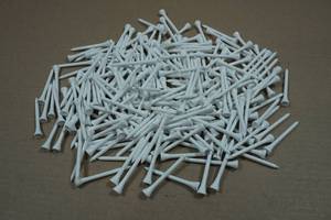 lot 42 image: Golf Tees