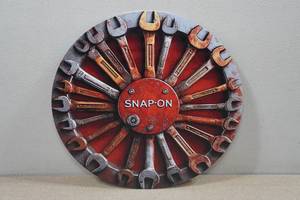 lot 191 image: Novelty Metal Sign - Snap-On