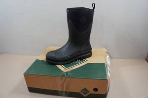 lot 211 image: Muck Womens Chore Classic Mid Boots - Size 10