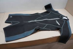lot 232 image: Cressi Lido Mens 2mm Wetsuit - XL5