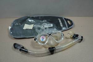 lot 241 image: Cressi Marea Snorkel Combo
