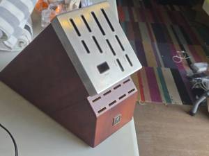 lot 70 image: Stainless Steel  Wood Knife Block