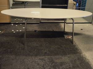 lot 87 image: Conference Table 79 x 34 x 29 (oval)