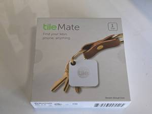 lot 21 image: Tile Mate Bluetooth Finder (in original packaging)