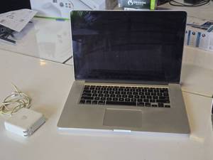 lot 7 image: Apple Macbook Pro 16 Laptop Computer A1398