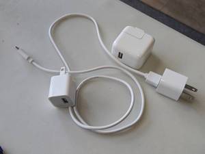 lot 60 image: (3) USB Power Plugs  (1) USB to USB-C Cord
