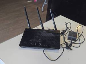 lot 41 image: Asus Dual Band 3x3 802.11AC Gigabit Router