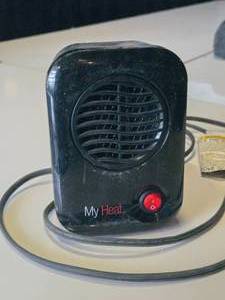 lot 51 image: Lasko My Heat Personal Space Heater Model 100