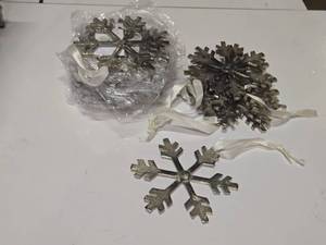 lot 155 image: Lot of (18) 6 Metal Snowflake Christmas Dcor
