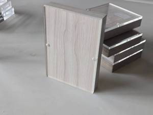 lot 187 image: Lot of (5) Single-Side Clear Acrylic Top Magnetic Table Displays