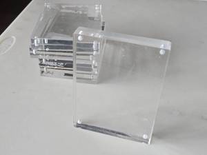 lot 188 image: Lot of (5) Double-Side Clear Acrylic Top Magnetic Table Displays