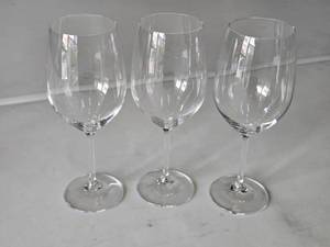 lot 208 image: Lot of (3) 9 12 Clear Glass Wine Glasses