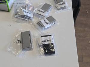 lot 357 image: Lot of (8) Leviton Decora Digital Dimmer DDKit-G