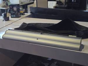 lot 54 image: Portable Projection Screen 40 x 90 with Hard Carry Case