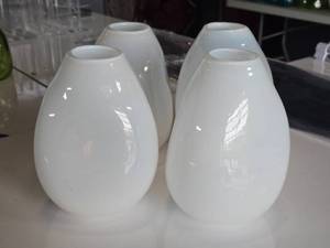 lot 240 image: Lot of (4) 7 12 Hand-Blown Art Glass Vases by Accent Dcor (opaque white) (rounded triangle)