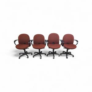 lot 77 image: 4 Haworth Fully Adjustable Task Chairs