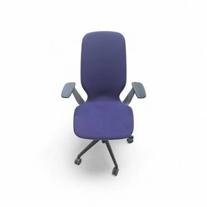 lot 24 image: Steelcase Case SilQ Task Chair Purple Retails new for $899