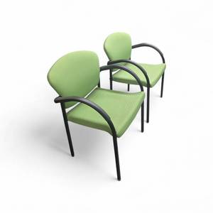 lot 82 image: 2 Green HON Ignition Chairs- Stackers