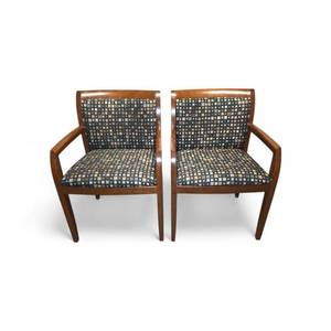 lot 123 image: Guest Room Seating- 2 Chairs