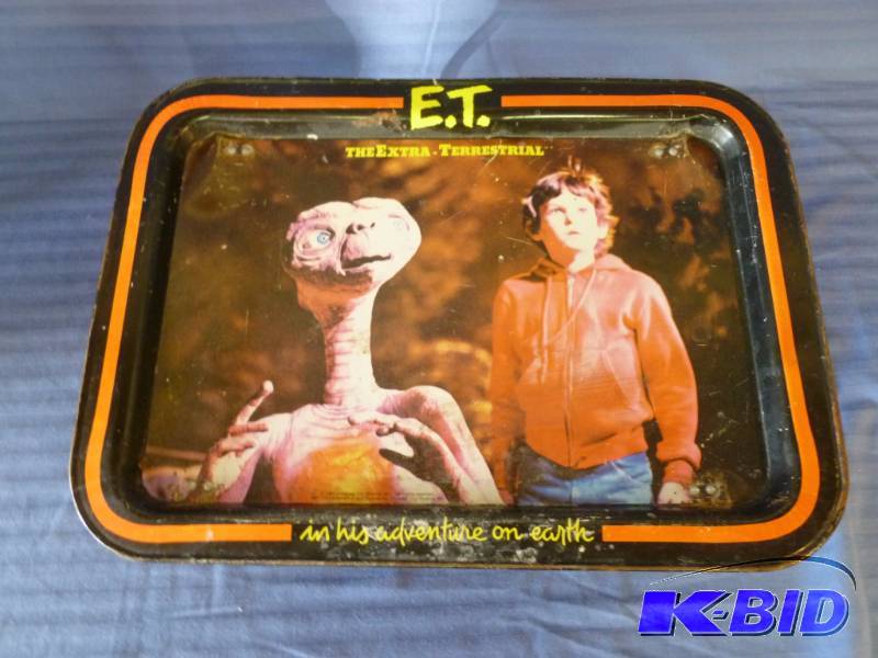 lot 15 image: E.T Tray