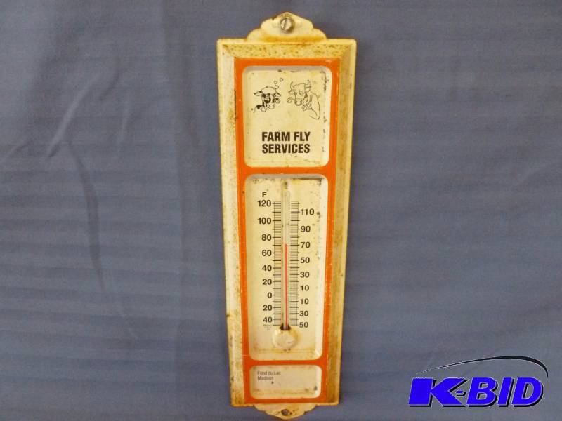 lot 34 image: Metal Thermometer