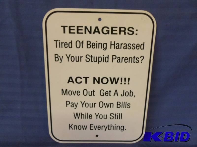 lot 35 image: Sign