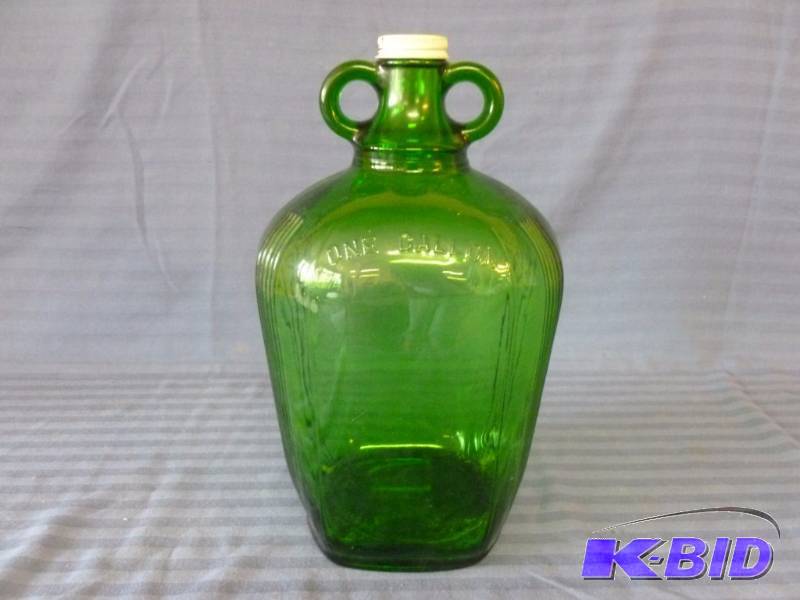 lot 53 image: Vintage Green Glass Bottle
