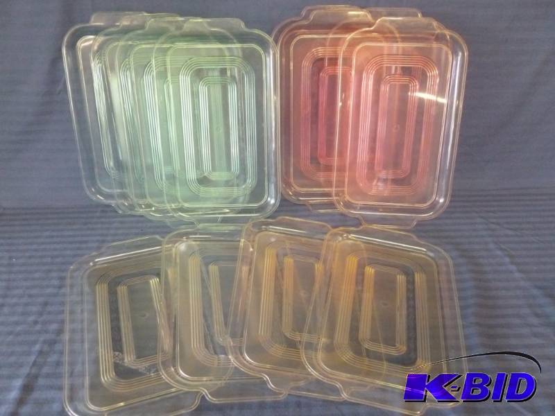 lot 60 image: Vintage Picnic Trays