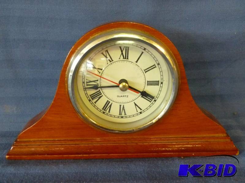 lot 77 image: Hump Top Shelf Clock