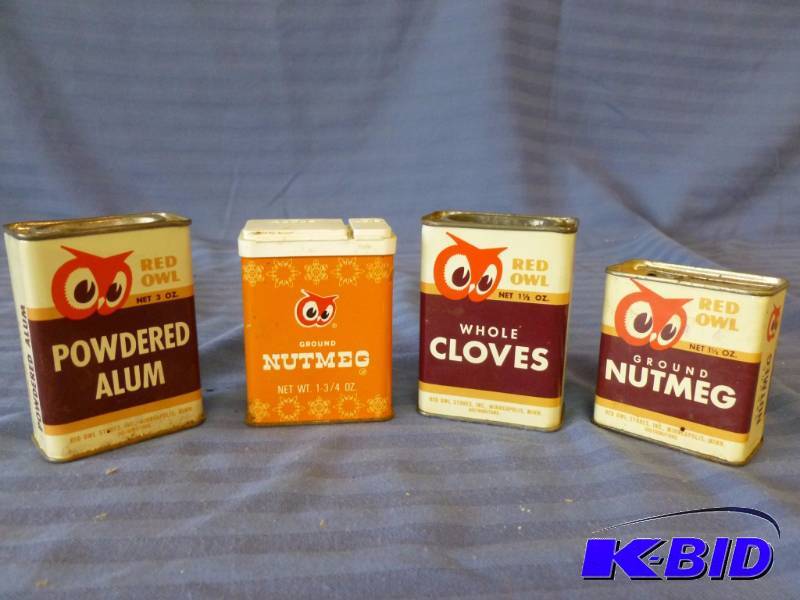 lot 114 image: Red Owl Spice Containers