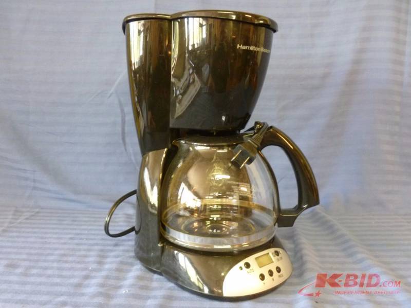 lot 123 image: Coffee Maker