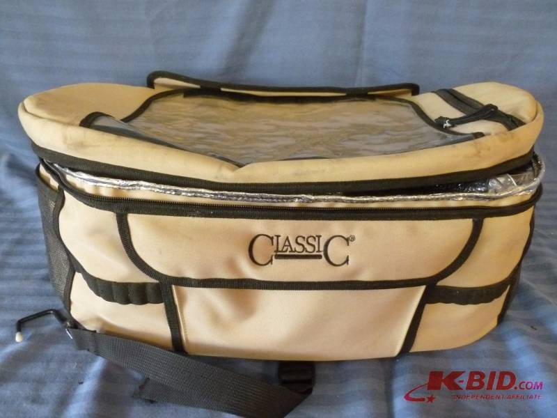 lot 128 image: Classic Insulated Food Bag
