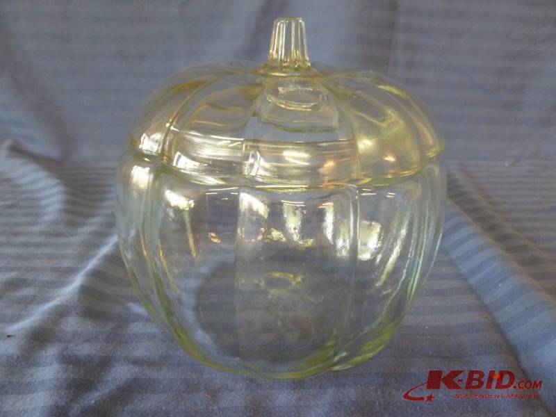 lot 131 image: Cookie Jar