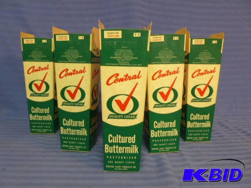 lot 145 image: Vintage Buttermilk Cartons
