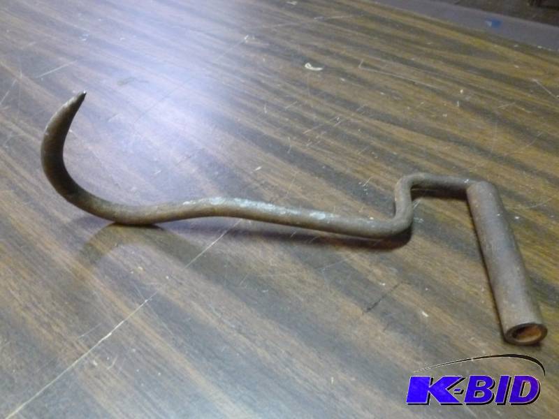 lot 156 image: Vintage Iron Bale Hook