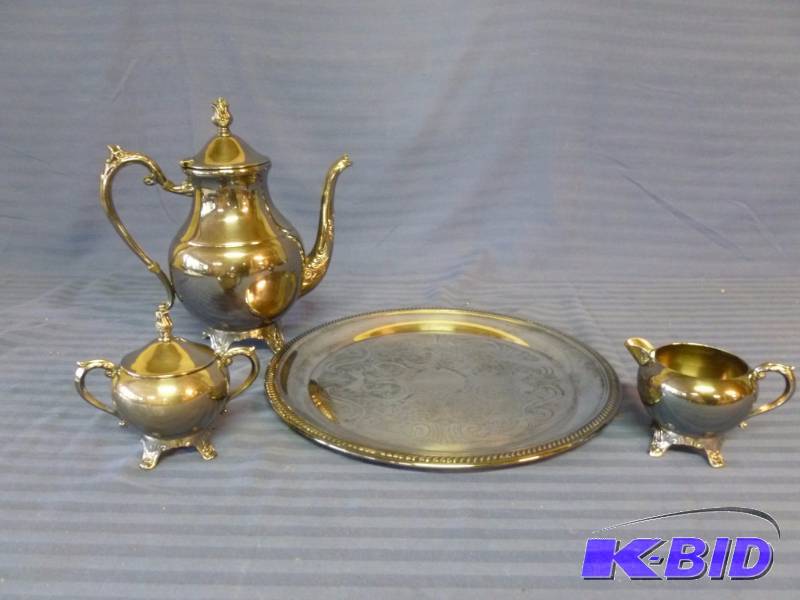 lot 189 image: F.M Rogers Silver Set