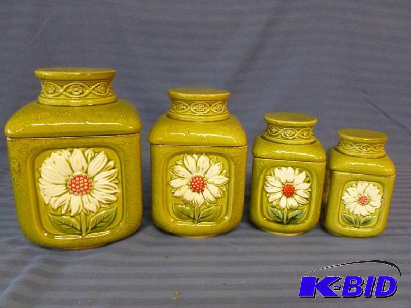 lot 190 image: Canister Set
