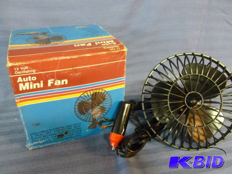 lot 210 image: Car Fan