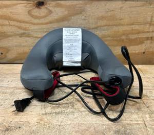 lot 135 image: Homedics shiatsu neck massager with heat