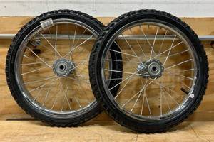 lot 176 image: Wheel set 15