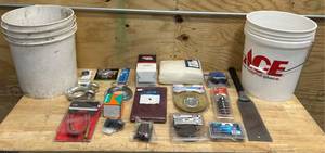 lot 251 image: Buckets filled with various items