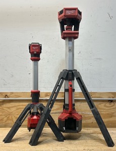 lot 55 image: Milwaukee Rocket Dual Power Tower Light lot of 2