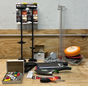 lot 346 image: Random lot of 15 items